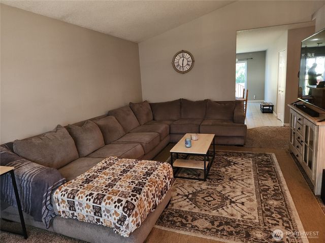 284 Gun Club Road, Woodland, WA 98674