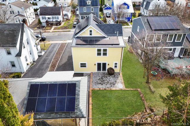 415 Eighth Avenue, Pelham, NY 10803