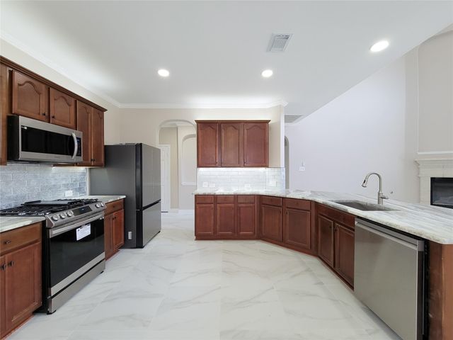 11130 Celano Drive, Richmond, TX 77406