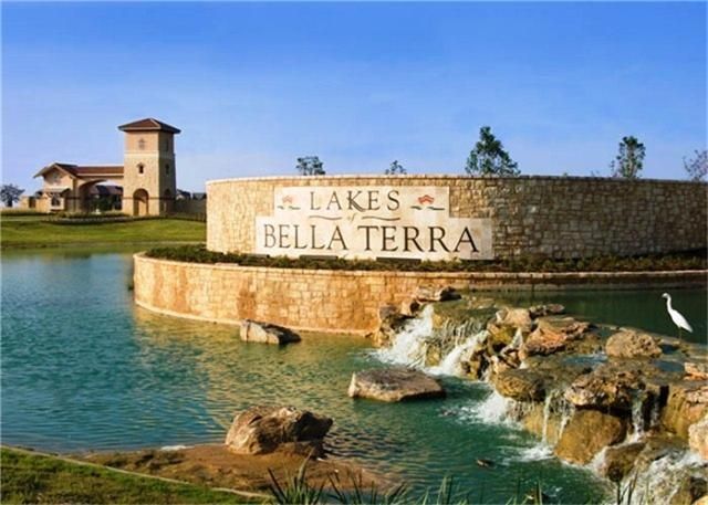 11130 Celano Drive, Richmond, TX 77406