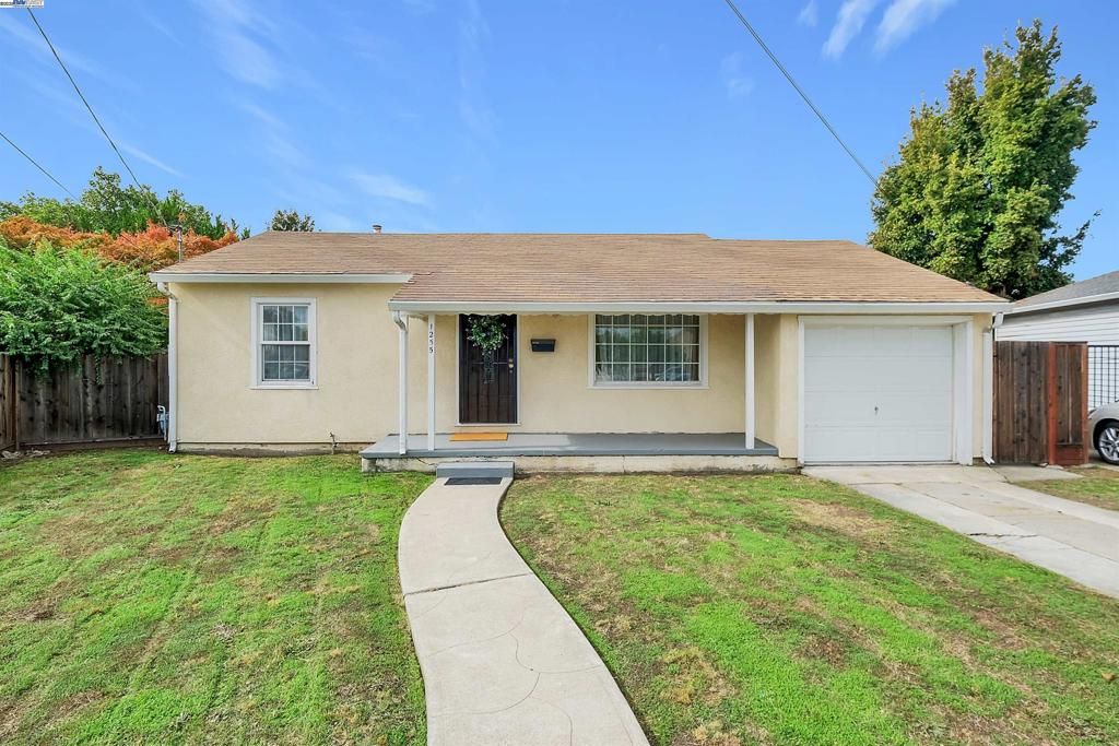 1255 Primrose Dr, San Leandro, CA 94578