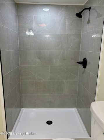 100 S 46th St, Louisville, KY 40212