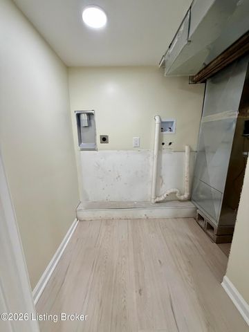 100 S 46th St, Louisville, KY 40212