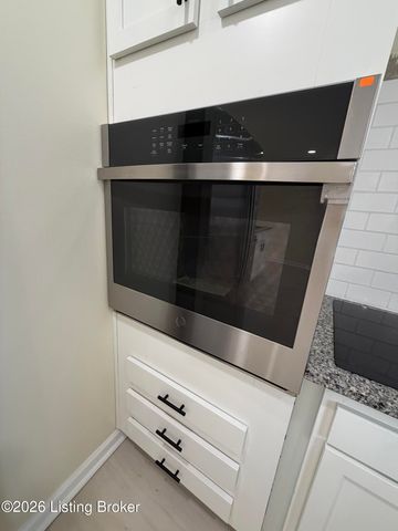 100 S 46th St, Louisville, KY 40212