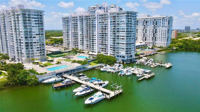 18041 Biscayne Boulv 502, Aventura, FL 33160