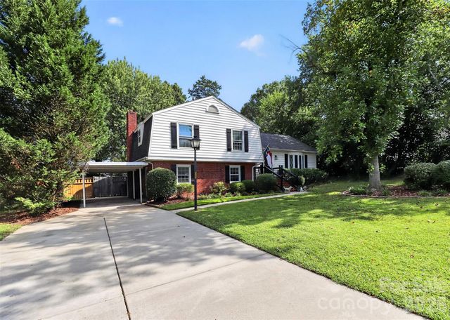 10743 Osprey Drive, Charlotte, NC 28226