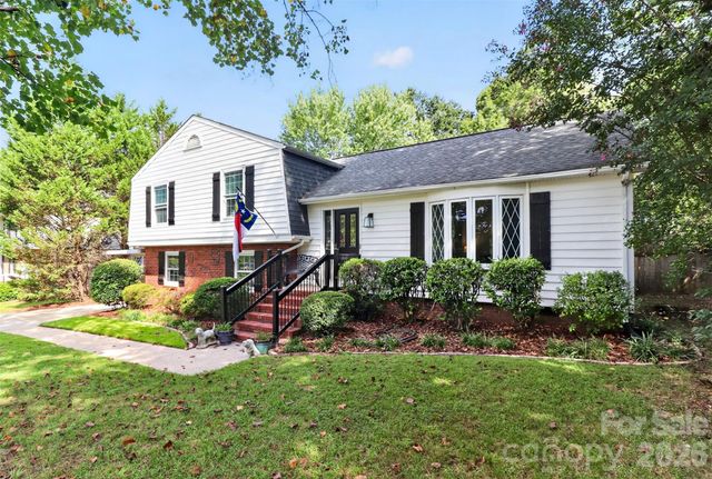 10743 Osprey Drive, Charlotte, NC 28226