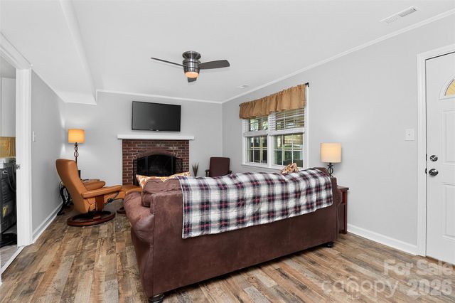 10743 Osprey Drive, Charlotte, NC 28226