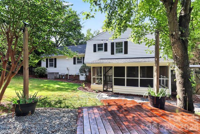 10743 Osprey Drive, Charlotte, NC 28226