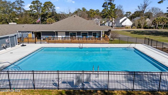 302 Colony Green Court, Wilmington, NC 28412