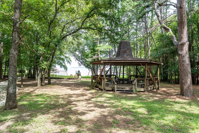 20862 Bay Shore Drive, Flint, TX 75762