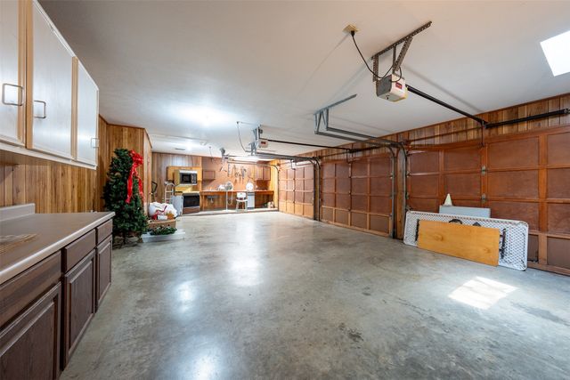 20862 Bay Shore Drive, Flint, TX 75762