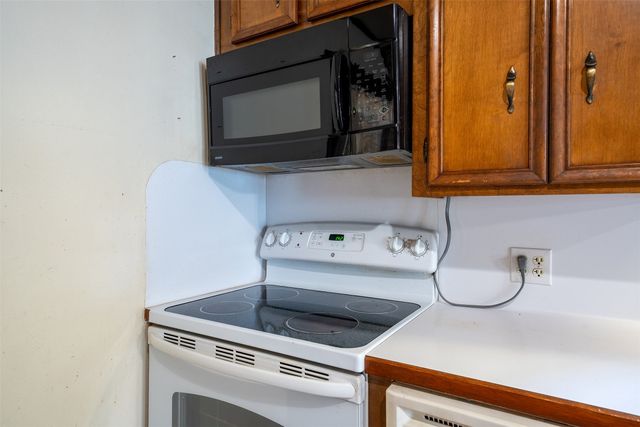 20862 Bay Shore Drive, Flint, TX 75762