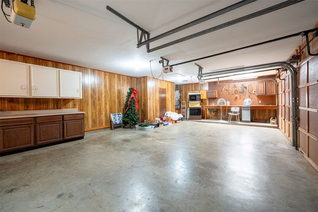 20862 Bay Shore Drive, Flint, TX 75762