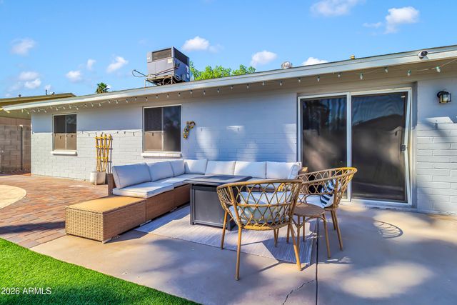 6003 S COLLEGE Avenue, Tempe, AZ 85283