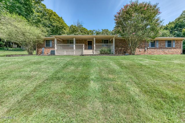 744 Sycamore Shoals Drive, Elizabethton, TN 37643