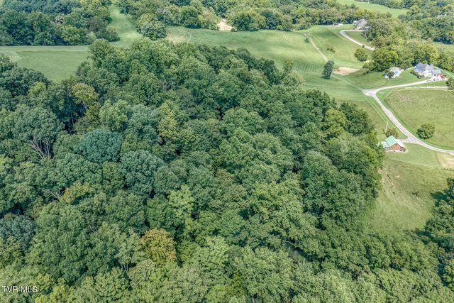 744 Sycamore Shoals Drive, Elizabethton, TN 37643