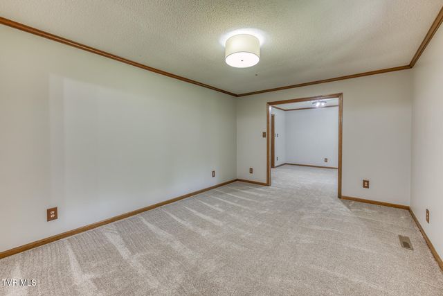 744 Sycamore Shoals Drive, Elizabethton, TN 37643