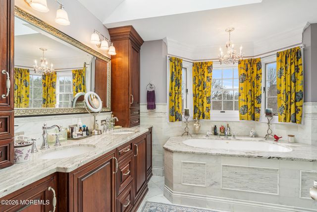 7 Cuomo Court, Millstone, NJ 08535