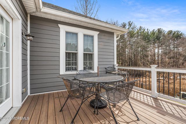 7 Cuomo Court, Millstone, NJ 08535