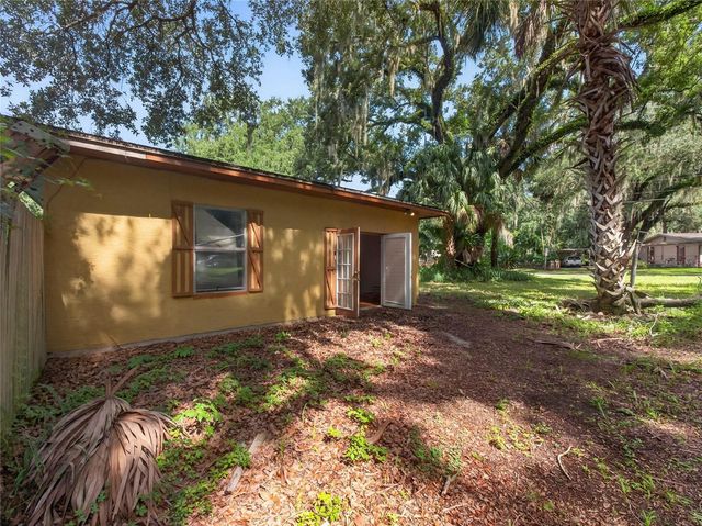 4020 MAGNOLIA DRIVE, Leesburg, FL 34748