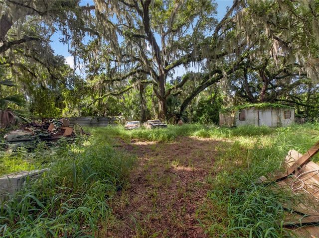 4020 MAGNOLIA DRIVE, Leesburg, FL 34748
