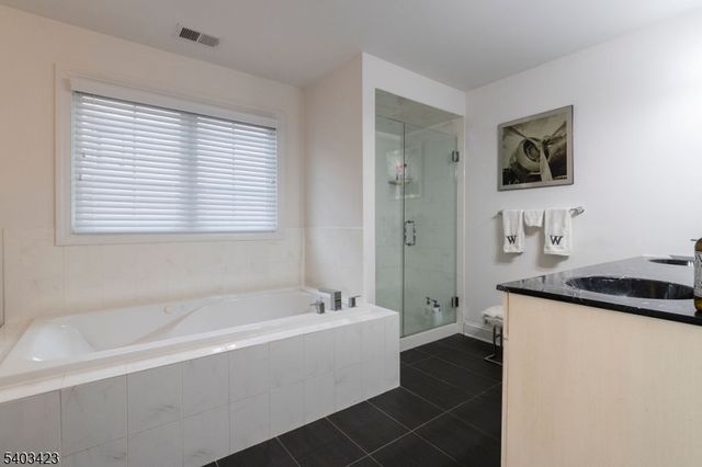 55 Haggerty Dr, West Orange Twp., NJ 07052