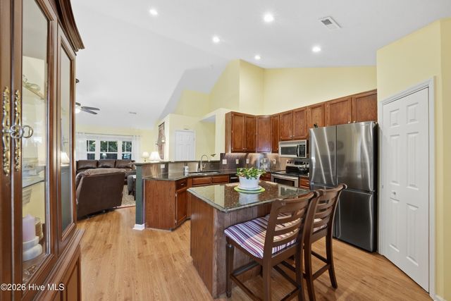 5002 Blue Grass Court, Wilmington, NC 28409