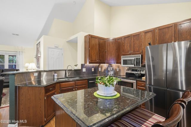 5002 Blue Grass Court, Wilmington, NC 28409