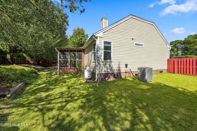 5002 Blue Grass Court, Wilmington, NC 28409