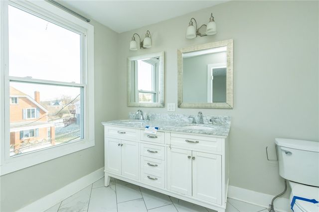 738 Gallion Ave, Brookline, PA 15226