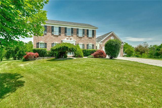 7272 Montgomery Lane, Victor, NY 14564