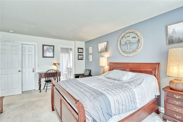 7272 Montgomery Lane, Victor, NY 14564