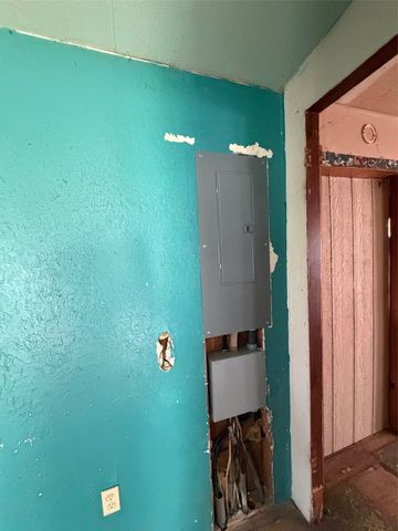 1005 Cove Drive, West Tawakoni, TX 75474