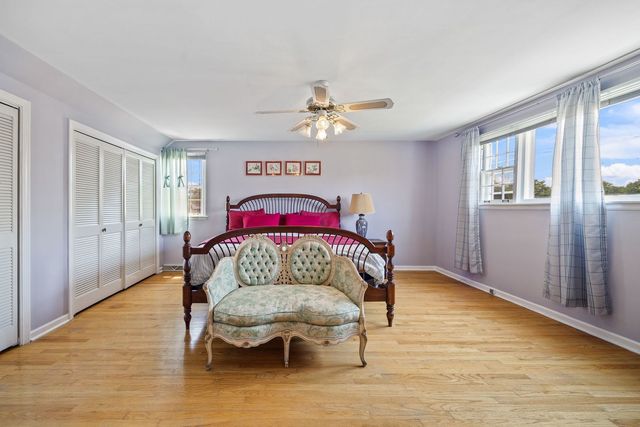 8822 Central Park Avenue, Evanston, IL 60203