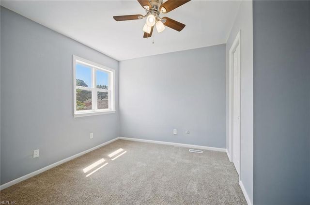 3819 Peachtree LN, Portsmouth, VA 23703