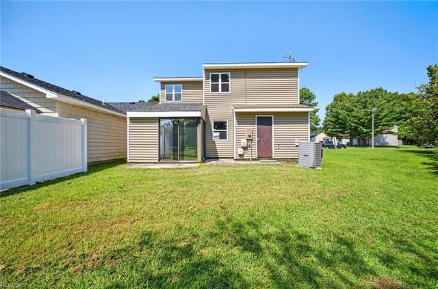 3819 Peachtree LN, Portsmouth, VA 23703