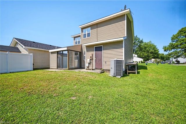 3819 Peachtree LN, Portsmouth, VA 23703