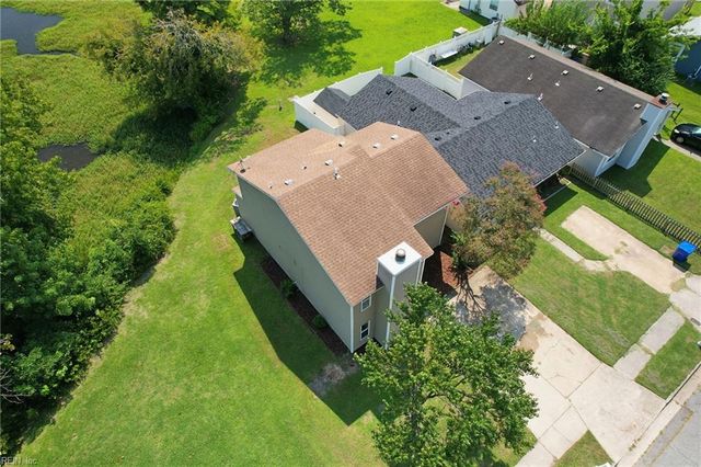 3819 Peachtree LN, Portsmouth, VA 23703