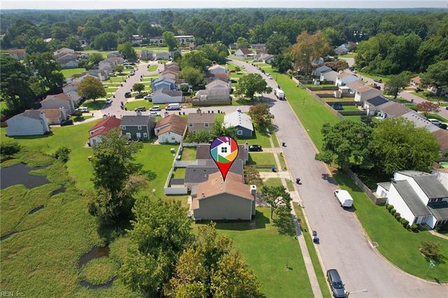 3819 Peachtree LN, Portsmouth, VA 23703
