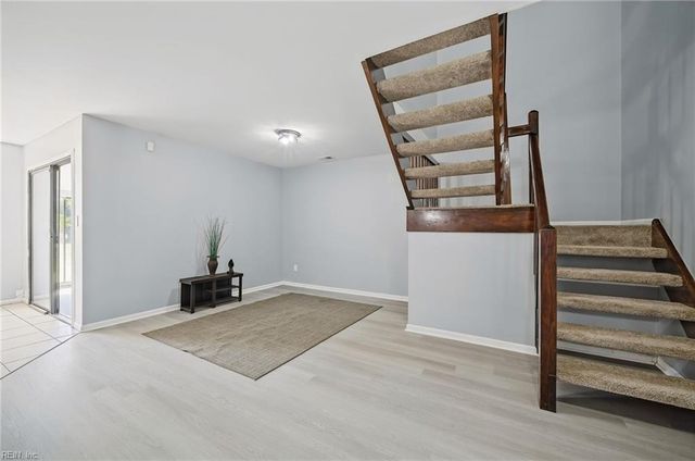 3819 Peachtree LN, Portsmouth, VA 23703