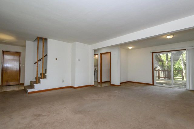 800 Western AVENUE, Waukesha, WI 53188