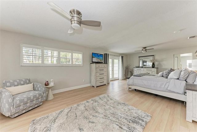 411 HARBOR VIEW LANE, Largo, FL 33770