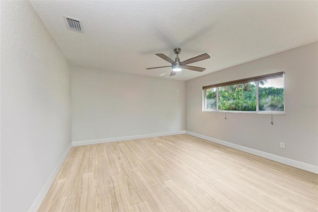 411 HARBOR VIEW LANE, Largo, FL 33770