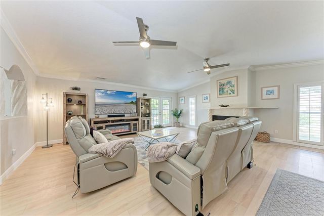 411 HARBOR VIEW LANE, Largo, FL 33770