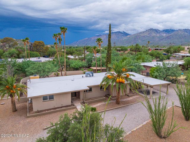 4521 N Bear Canyon Road, Tucson, AZ 85749