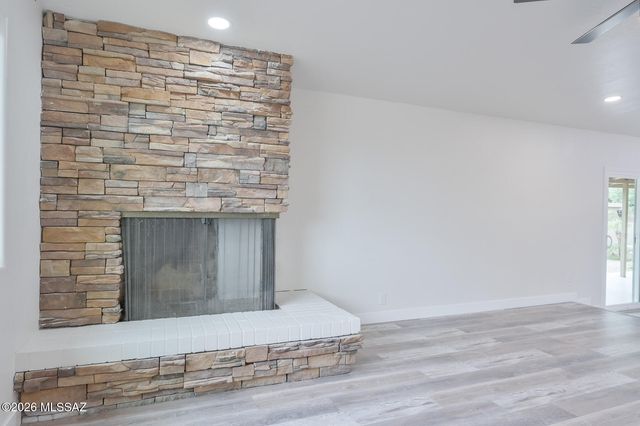 4521 N Bear Canyon Road, Tucson, AZ 85749