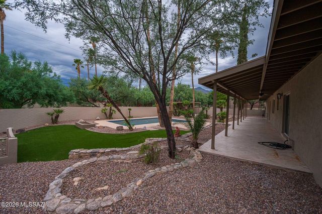 4521 N Bear Canyon Road, Tucson, AZ 85749