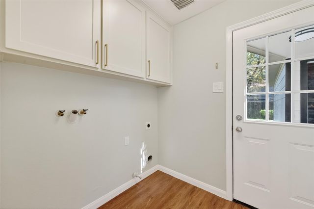 7911 Kleingreen Lane, Spring, TX 77379