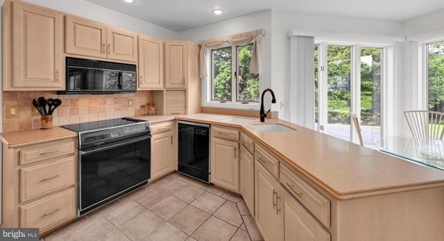 1345 JUNIPER, Lebanon, PA 17042
